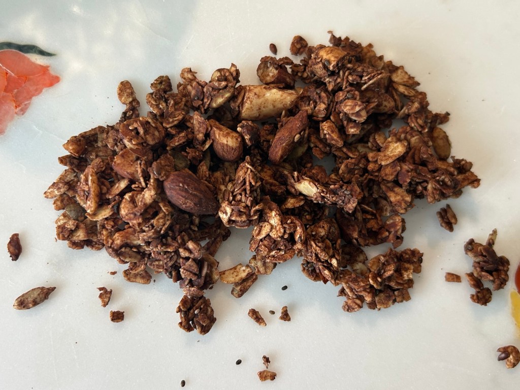 Healthy chocolate granola